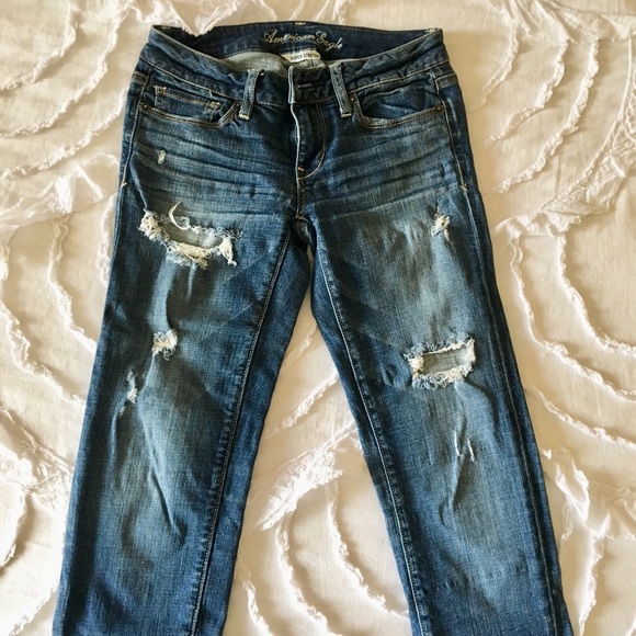 American Eagle Distressed Jeans - Picture 3 of 8